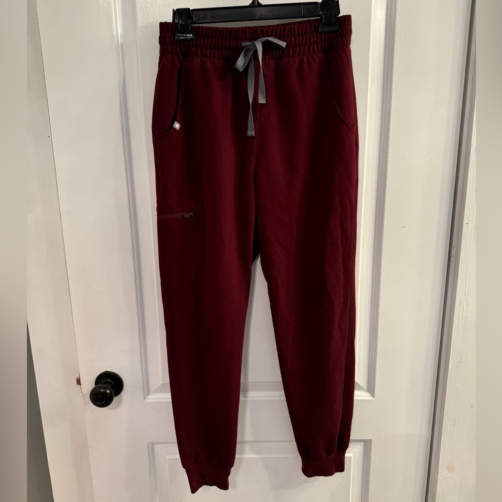 Figs OG High Waisted Scrunch Band Zamora
Joggers Burgundy Small Petite